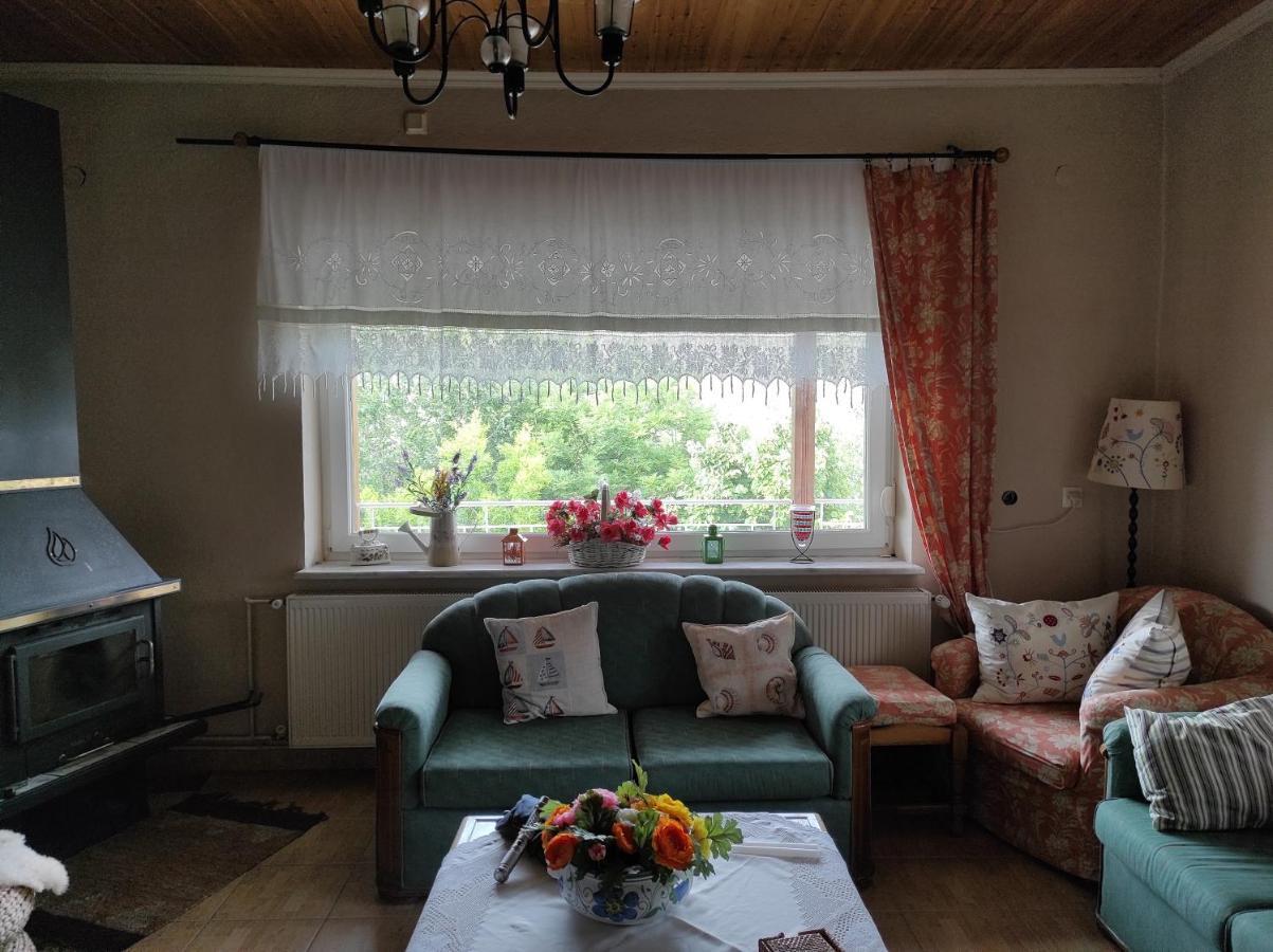 Countryside Cottage With Garden & Lake View Peraia  Esterno foto